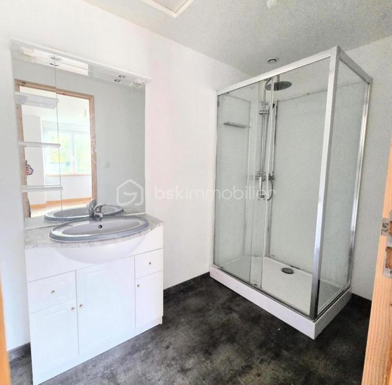 Maison en pierre - 63 m² - 4 pièces