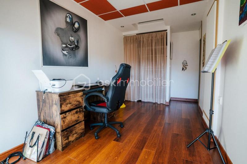 Maison - 89 m² - 4 pièces