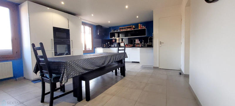 Maison - 185 m² - 7 pièces