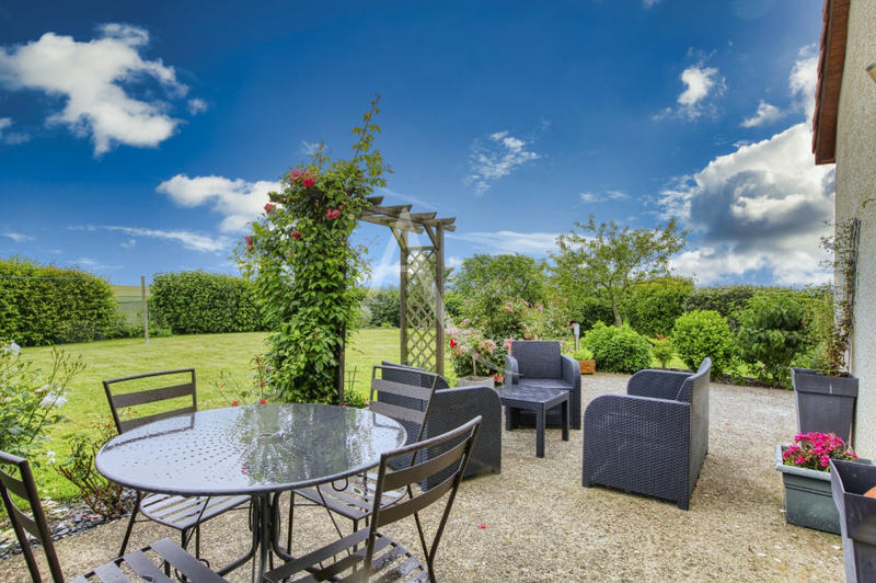 Maison - 102 m² - 5 pièces