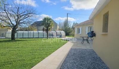 Maison - 156 m² - 6 pièces