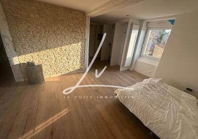 Maison ancienne - 200 m² - 6 pièces