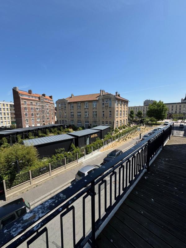 Appartement - 180 m² - 10 pièces