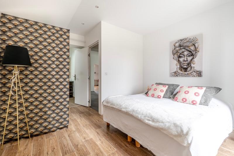 Maison - 210 m² - 9 pièces