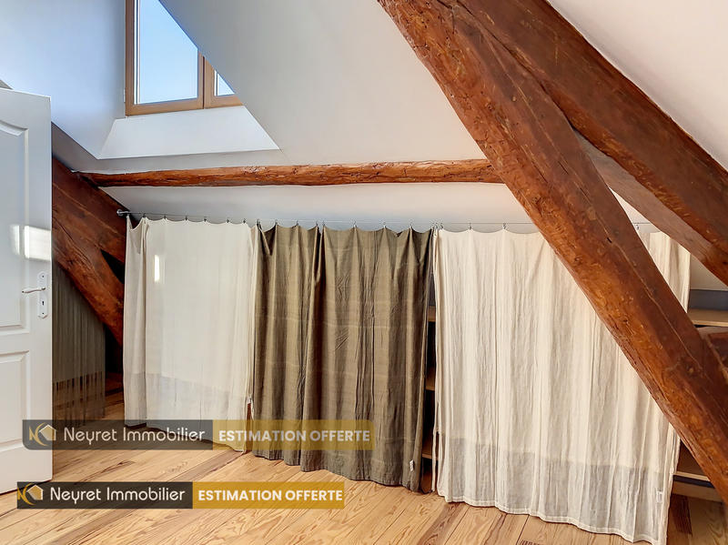 Duplex - 142 m² - 5 pièces