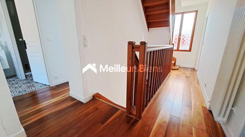 Maison - 170 m² - 7 pièces