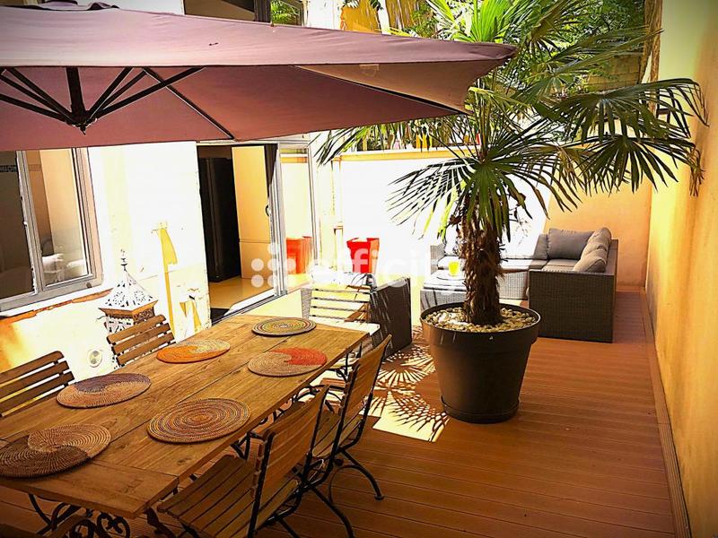 Loft - 123 m² - 2 pièces