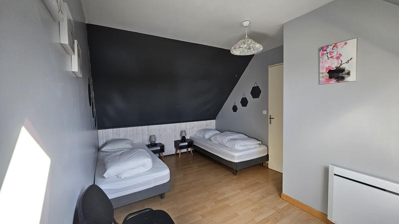 Maison - 85 m² - 5 pièces