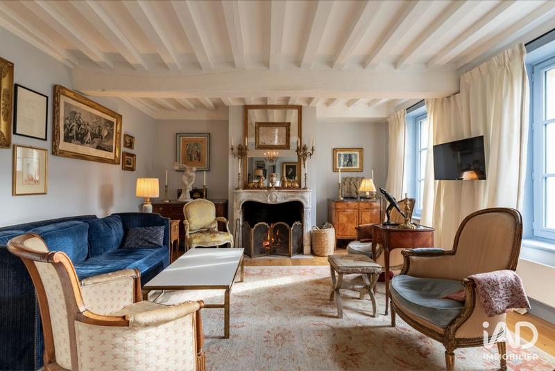 Maison - 180 m² - 4 pièces