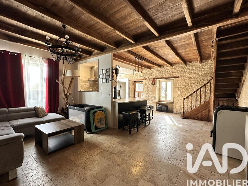 Maison - 82 m² - 4 pièces