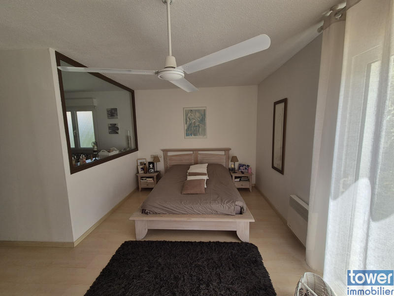 Maison - 210 m² - 8 pièces