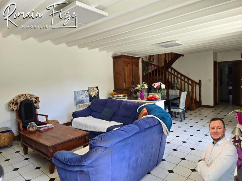 Maison - 277 m² - 4 pièces