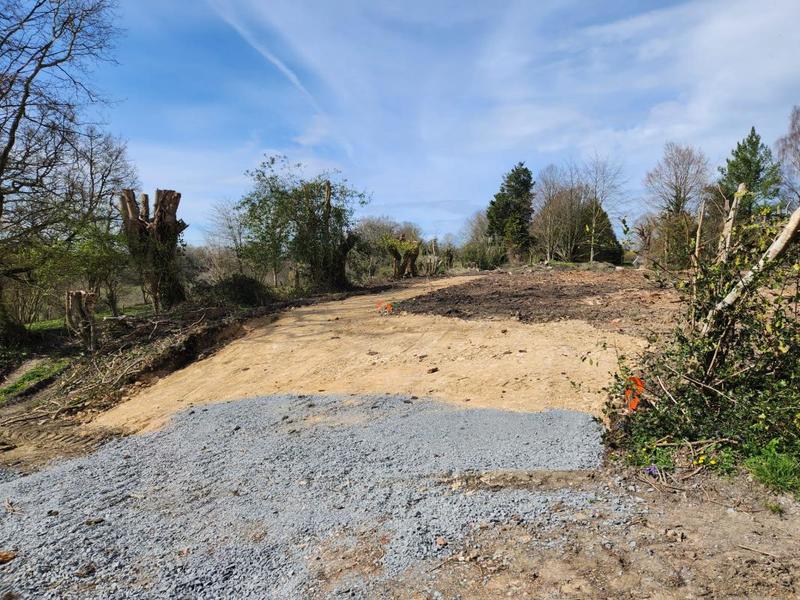 Terrain constructible - 735 m²