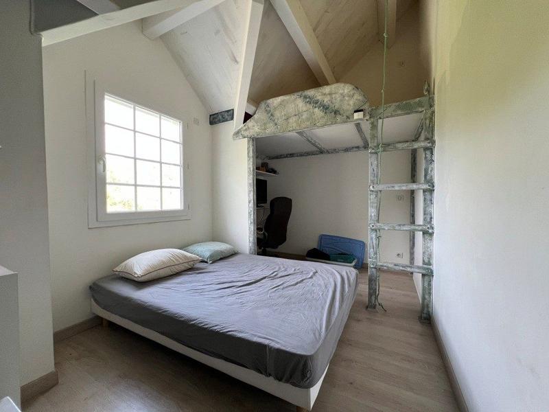 Maison contemporaine - 235 m² - 8 pièces