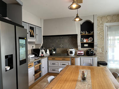 Maison - 178 m² - 7 pièces