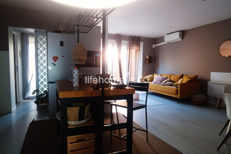 Maison - 98 m² - 4 pièces