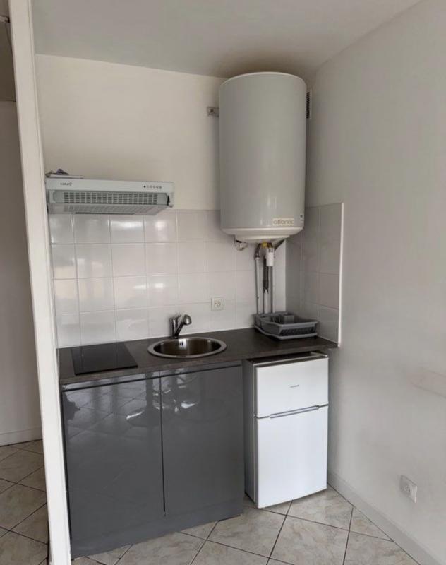 Studio - 30 m² - 1 pièce