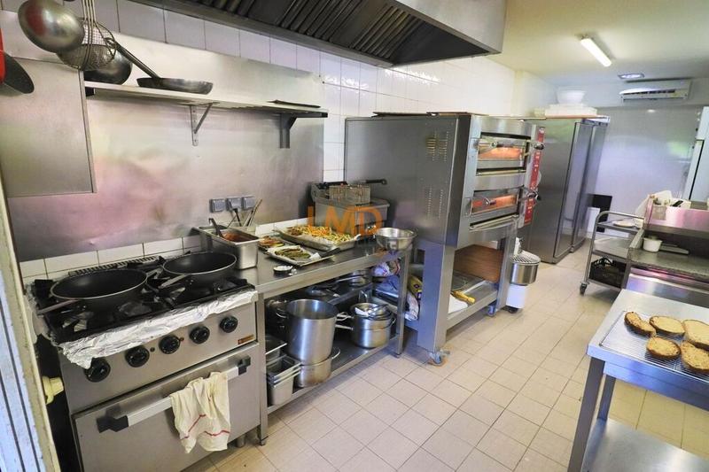 Fonds de commerce - Bureau - 125 m²