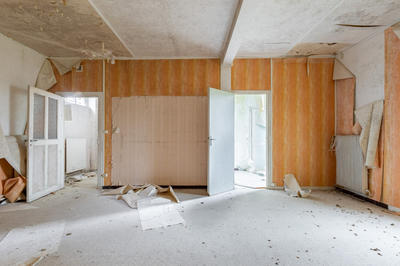 Maison - 95 m² - 5 pièces