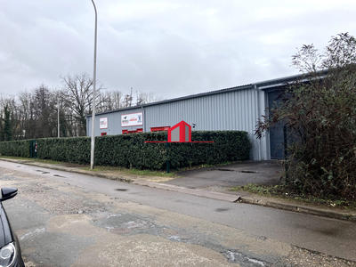 Local d'activités - 977 m² - 10 pièces