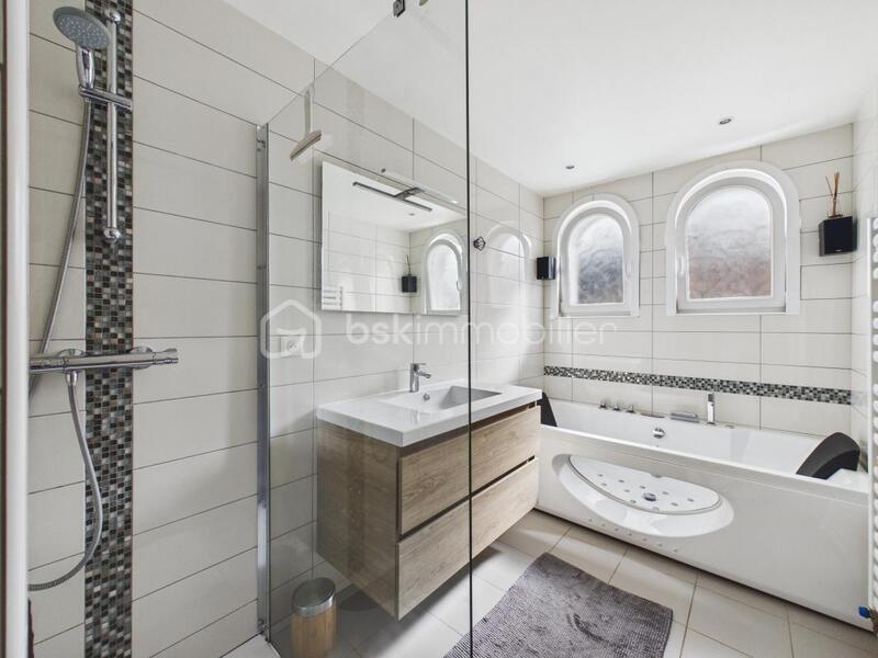 Villa - 119 m² - 5 pièces