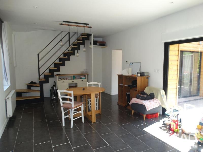 Maison - 88 m² - 4 pièces