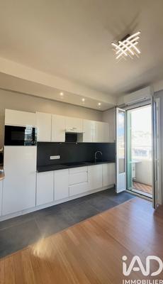 Appartement - 87 m² - 4 pièces