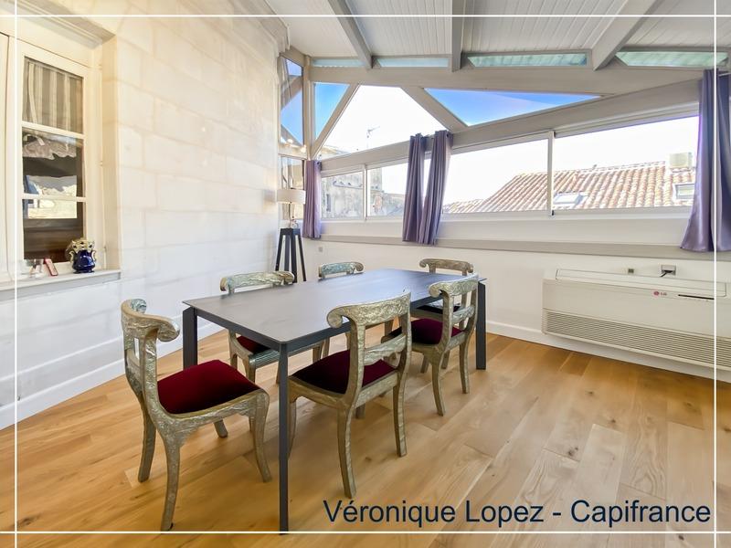 Appartement - 145 m² - 6 pièces