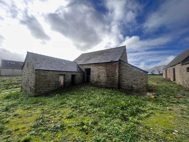 Maison - 150 m² - 8 pièces