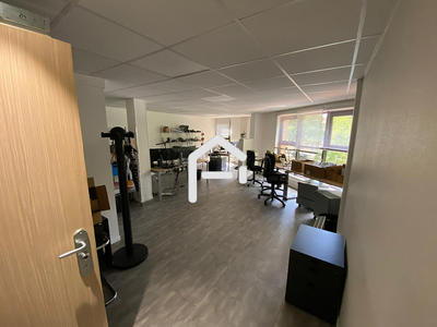 Local commercial - 132 m²