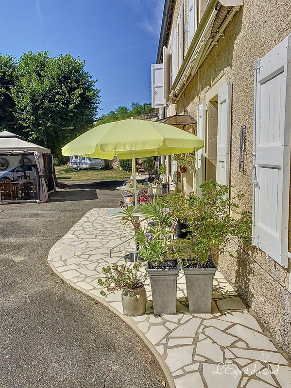 Maison - 150 m² - 7 pièces