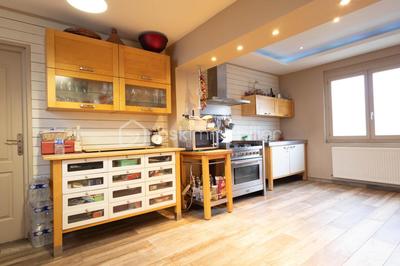 Maison de ville - 204 m² - 7 pièces