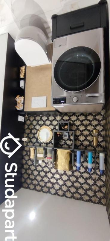 Chambre - 12 m² - 1 pièce