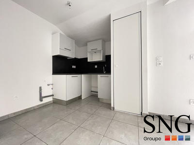 Appartement - 85 m² - 4 pièces