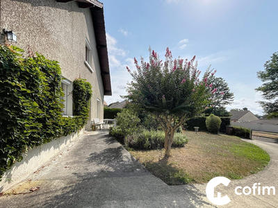 Maison - 150 m² - 7 pièces