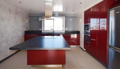 Appartement - 85 m² - 3 pièces