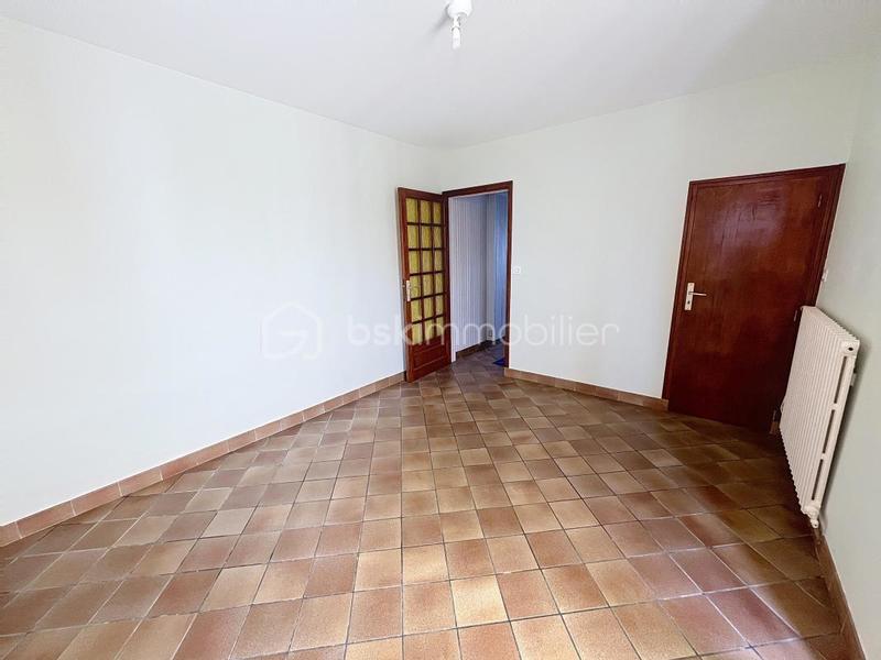 Maison - 146 m² - 8 pièces