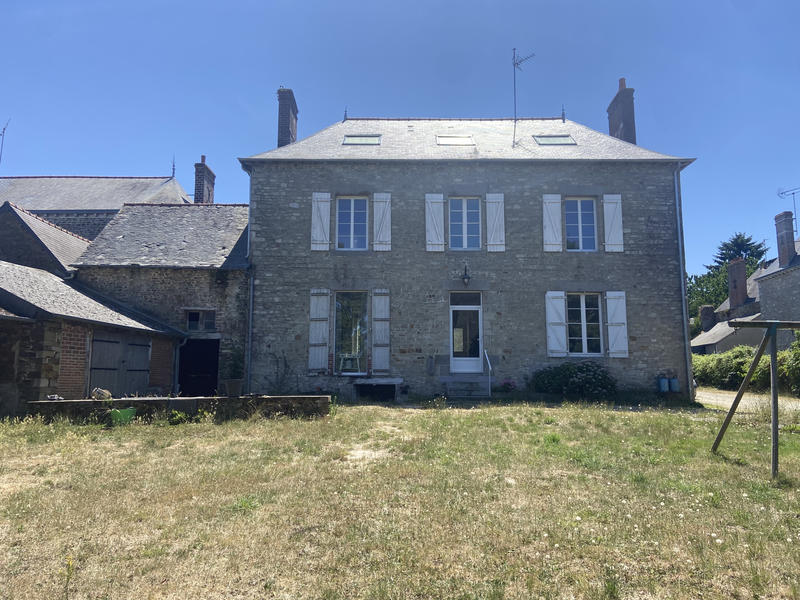 Maison - 138 m² - 4 pièces