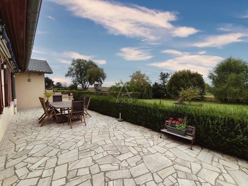 Maison - 163 m² - 6 pièces