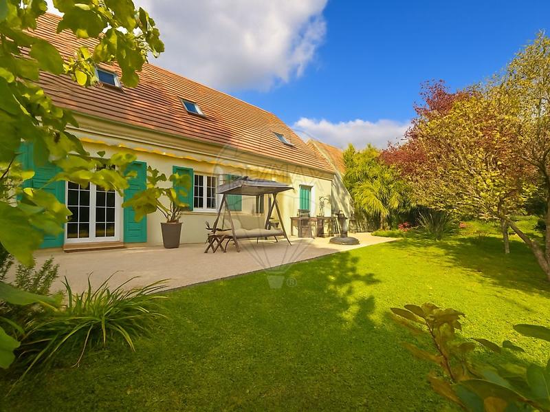 Maison - 134 m² - 6 pièces