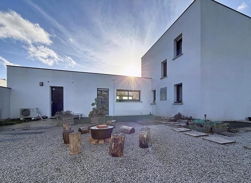 Maison - 140 m² - 6 pièces