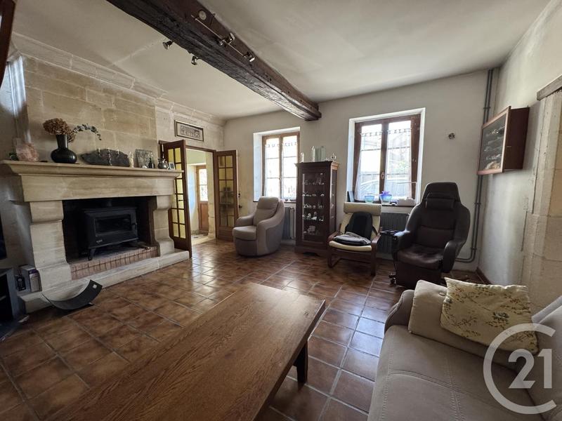 Maison - 210 m² - 7 pièces