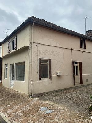 Maison de village - 119 m² - 6 pièces