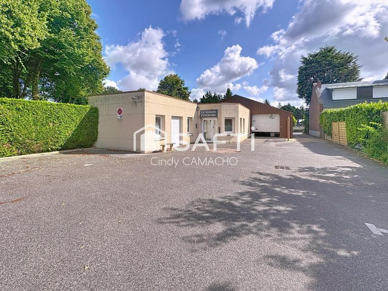 Local commercial - 295 m² - 10 pièces