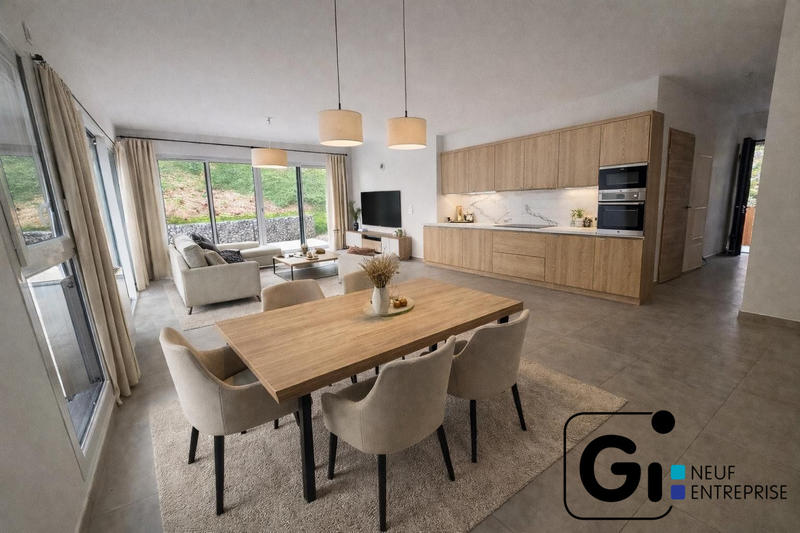 Appartement - 91 m² - 4 pièces