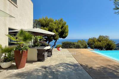 Maison - 190 m² - 5 pièces