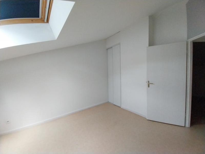 Pavillon - 96 m² - 5 pièces