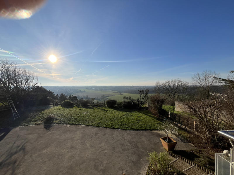 Maison - 190 m² - 7 pièces