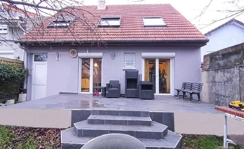 Maison - 101 m² - 6 pièces