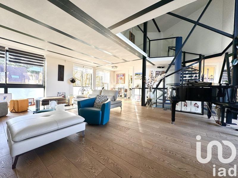 Maison de maîtres - 366 m² - 12 pièces